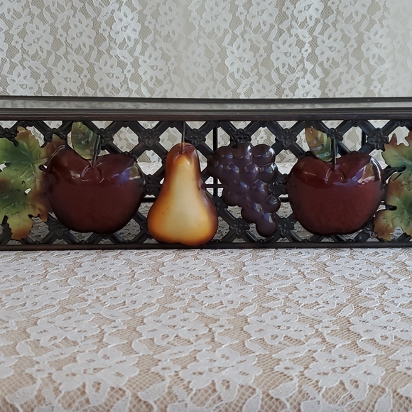 Celebrating Home Interiors Sonoma Villa Metal Shelf New 23.5"W X 6.75"H X 4"Deep - Picture 6 of 9